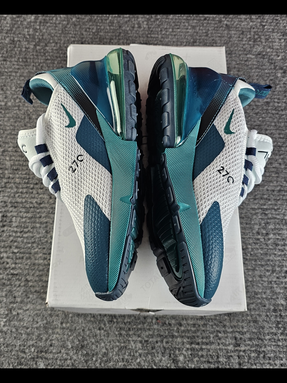 Nike Air Max 270 Women’s Running Shoes - White & Teal New 8,8.5,9 - Picture 6 of 13